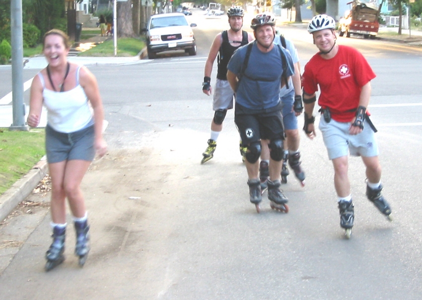 Casey, Martin, Craig, Gordon, and Guy skate East on S Street on the August 9, 2004 Monday Night Skate.