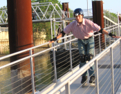 Dan skates down a ramp near the waterfront on the May 22, 2006 Monday Night Skate.